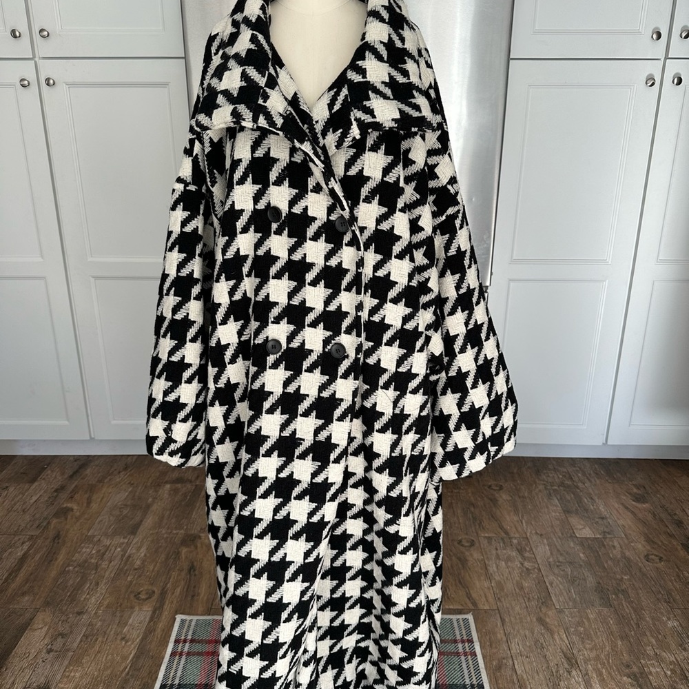 Boohoo Kourtney Kardashian Coat